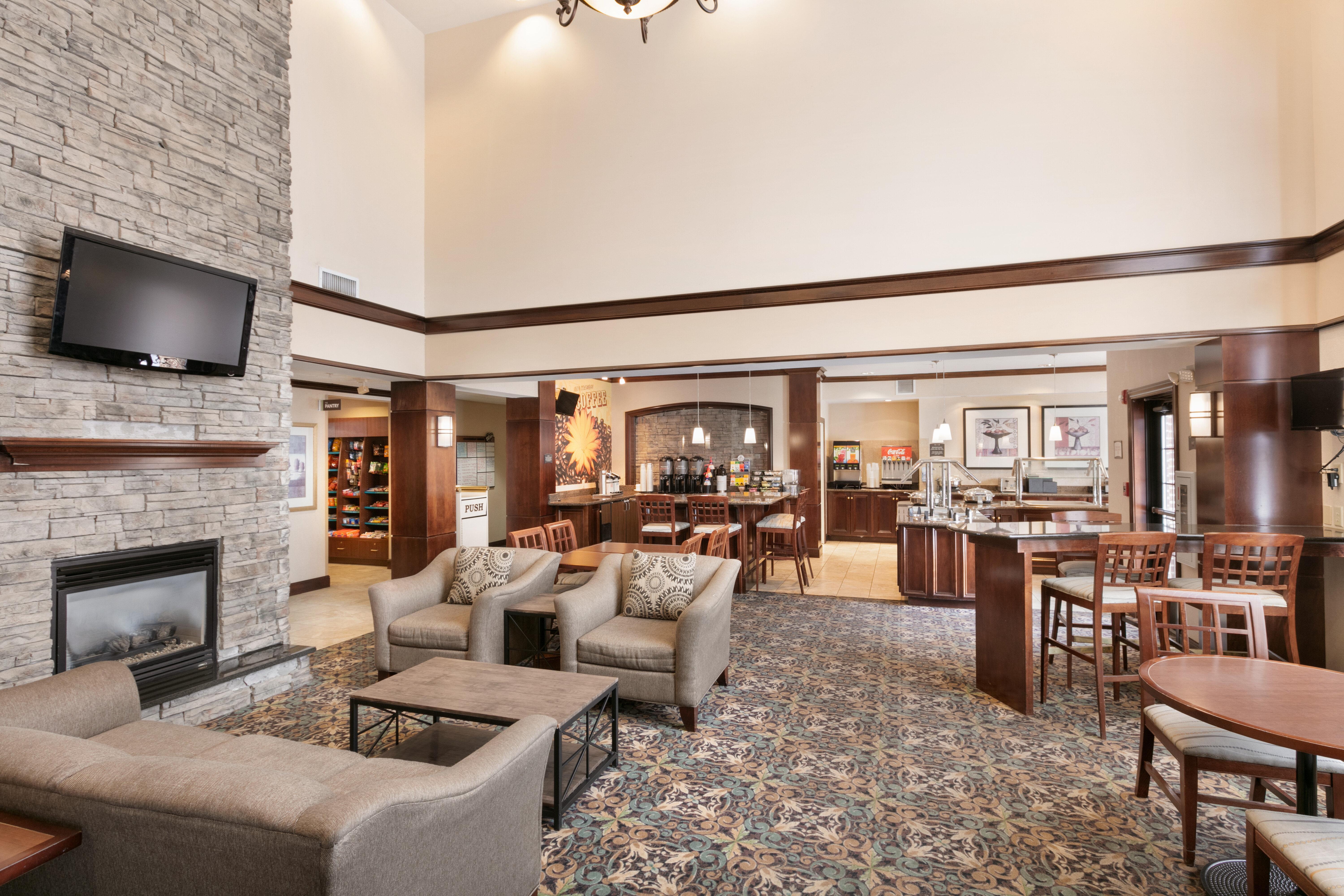 สเตย์บริดจสวีท แอครอน-สโตว์-คายาฮอกาฟอลล์ Hotel Stow ภายนอก รูปภาพ