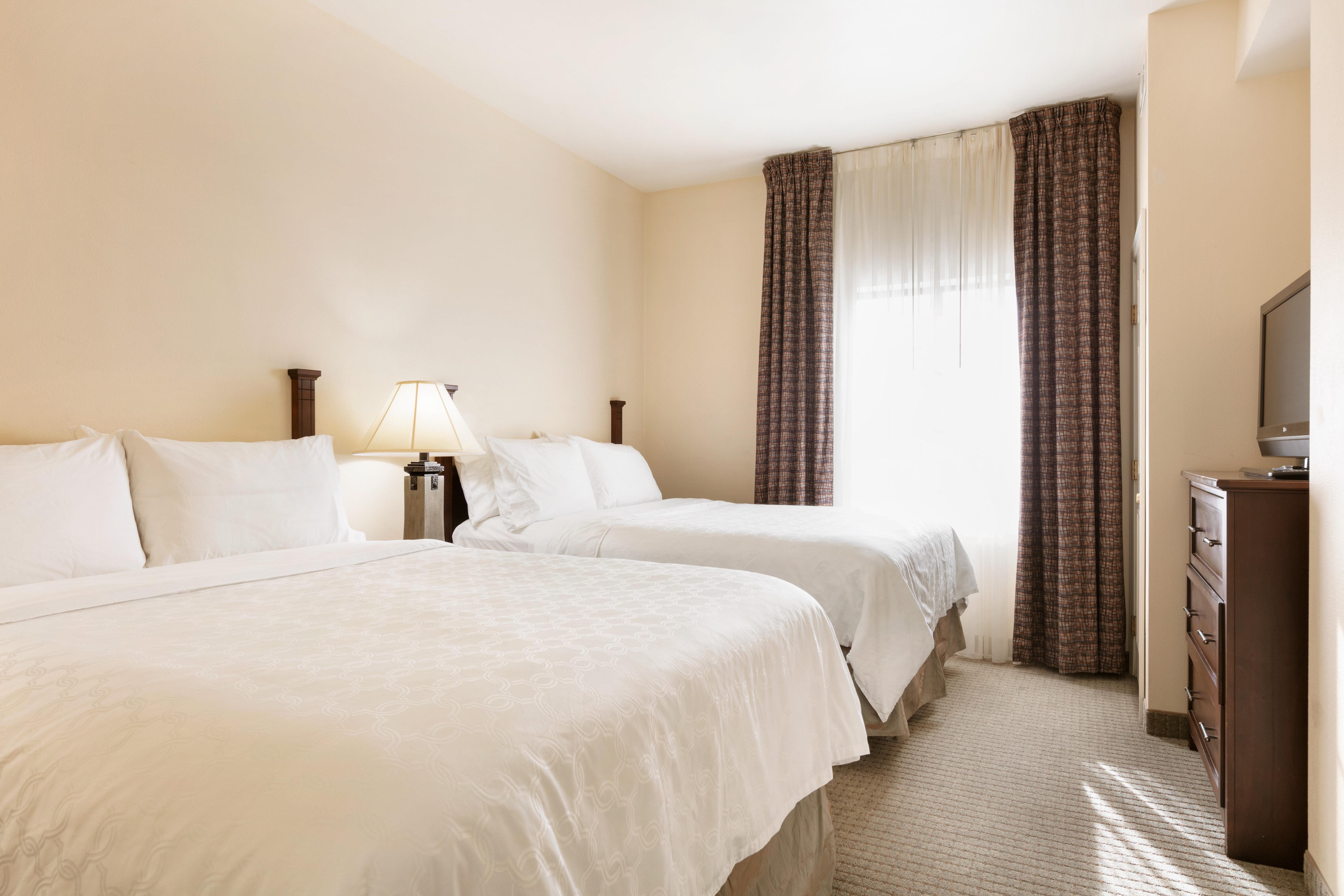 สเตย์บริดจสวีท แอครอน-สโตว์-คายาฮอกาฟอลล์ Hotel Stow ภายนอก รูปภาพ