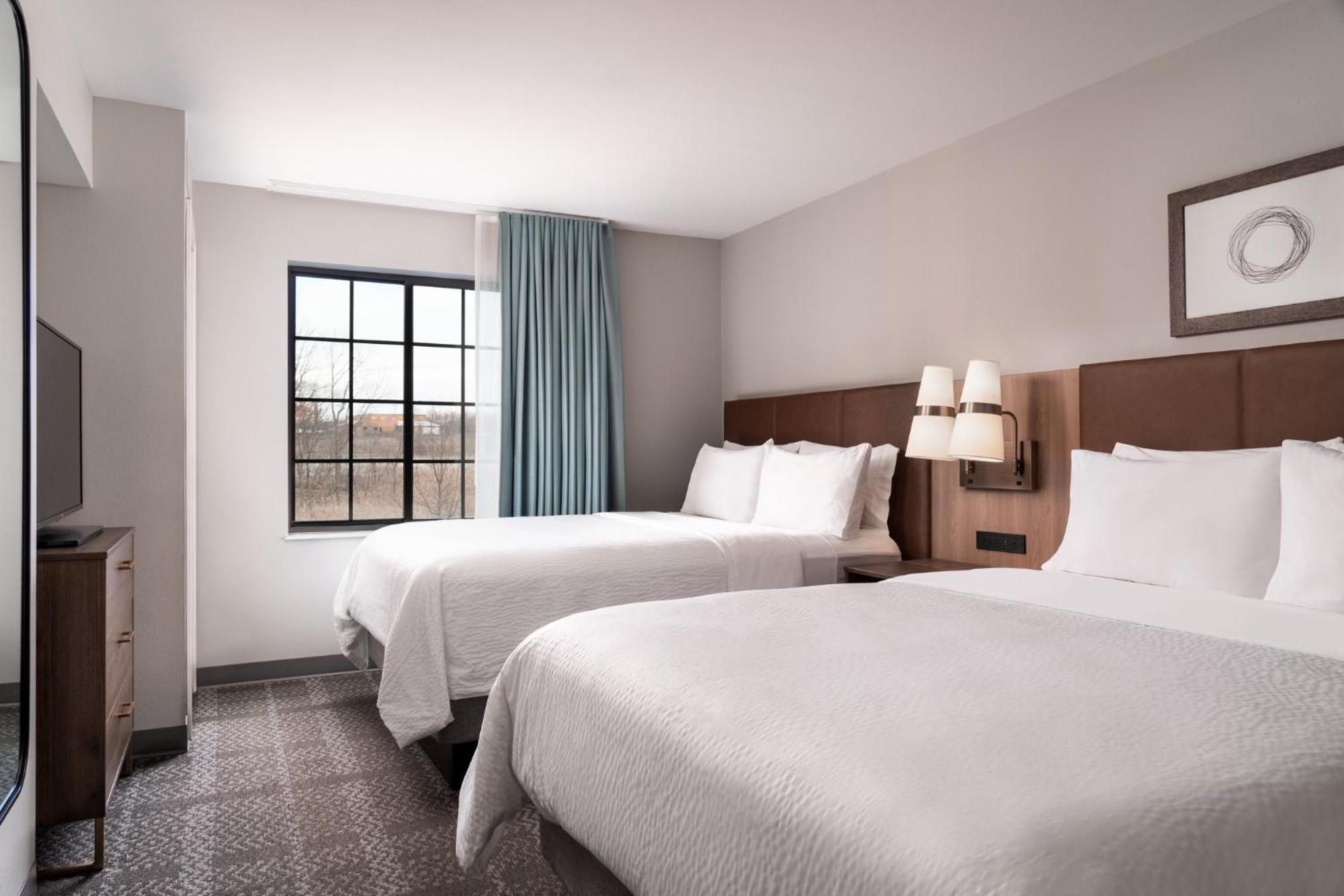 สเตย์บริดจสวีท แอครอน-สโตว์-คายาฮอกาฟอลล์ Hotel Stow ภายนอก รูปภาพ