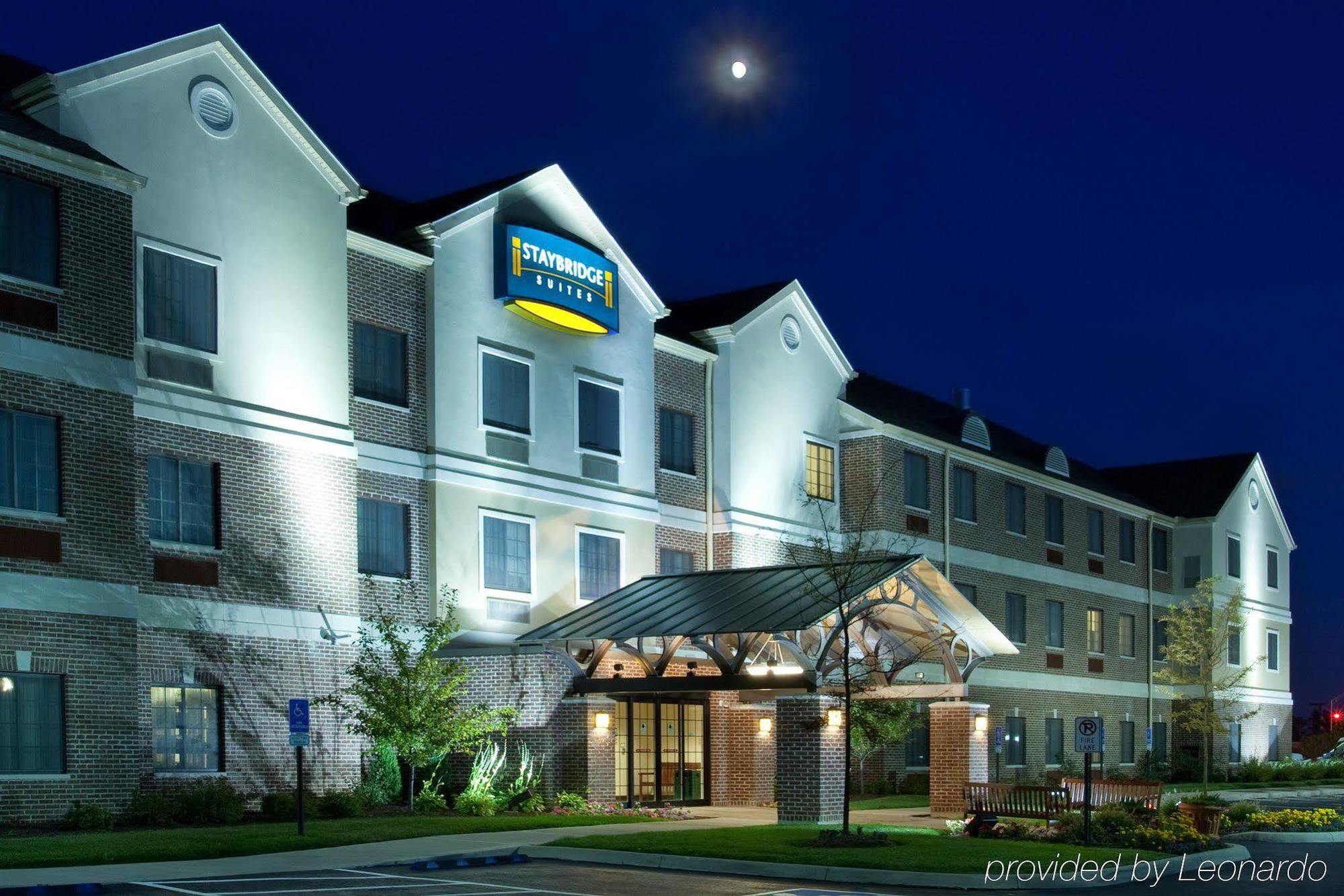 สเตย์บริดจสวีท แอครอน-สโตว์-คายาฮอกาฟอลล์ Hotel Stow ภายนอก รูปภาพ