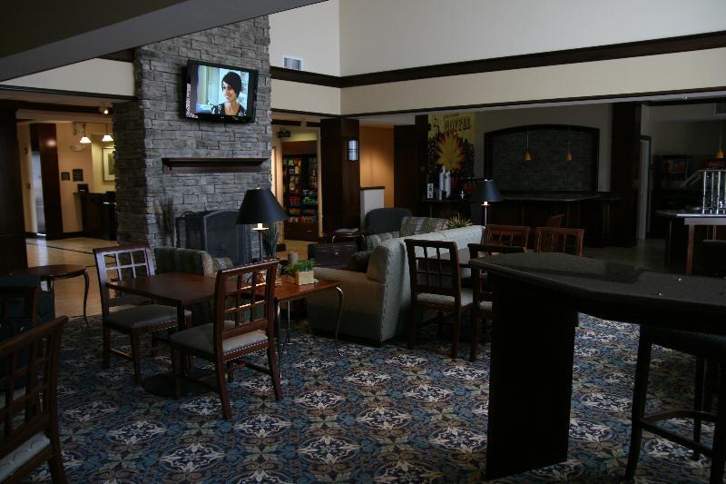 สเตย์บริดจสวีท แอครอน-สโตว์-คายาฮอกาฟอลล์ Hotel Stow ภายนอก รูปภาพ